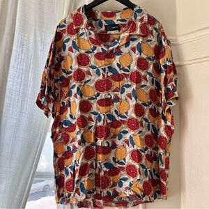 XL Lightweight Button Down Short Sleeve Fruit Pattern Shirt
